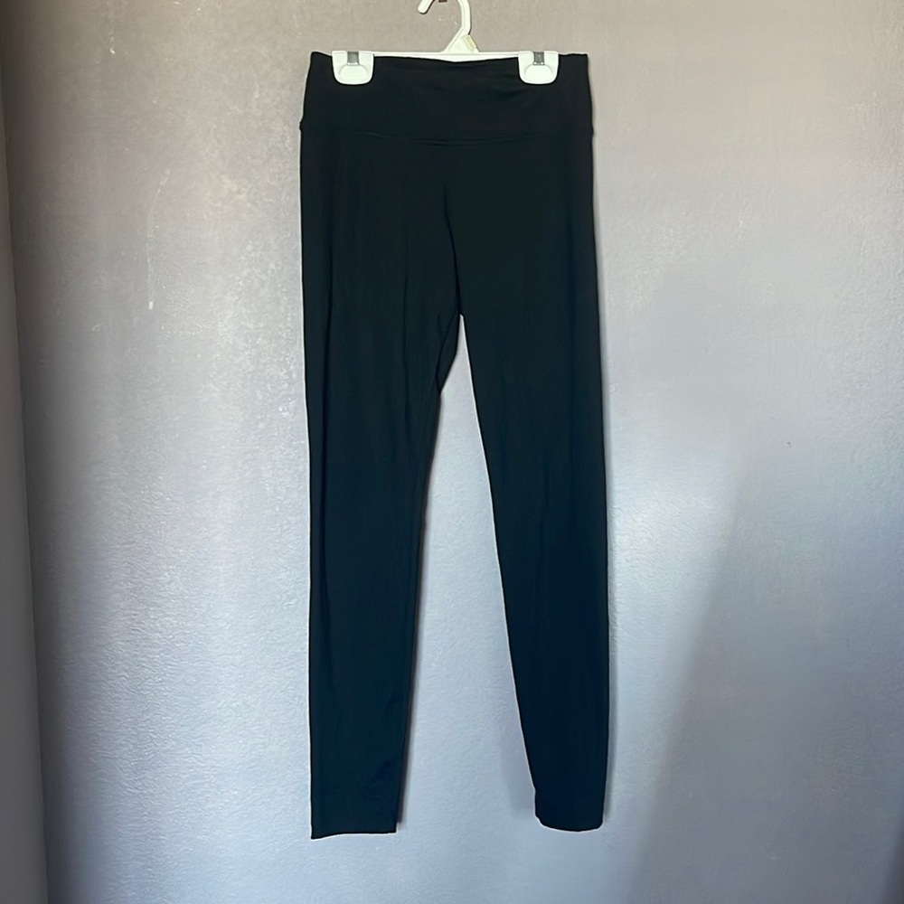 Felina black leggings